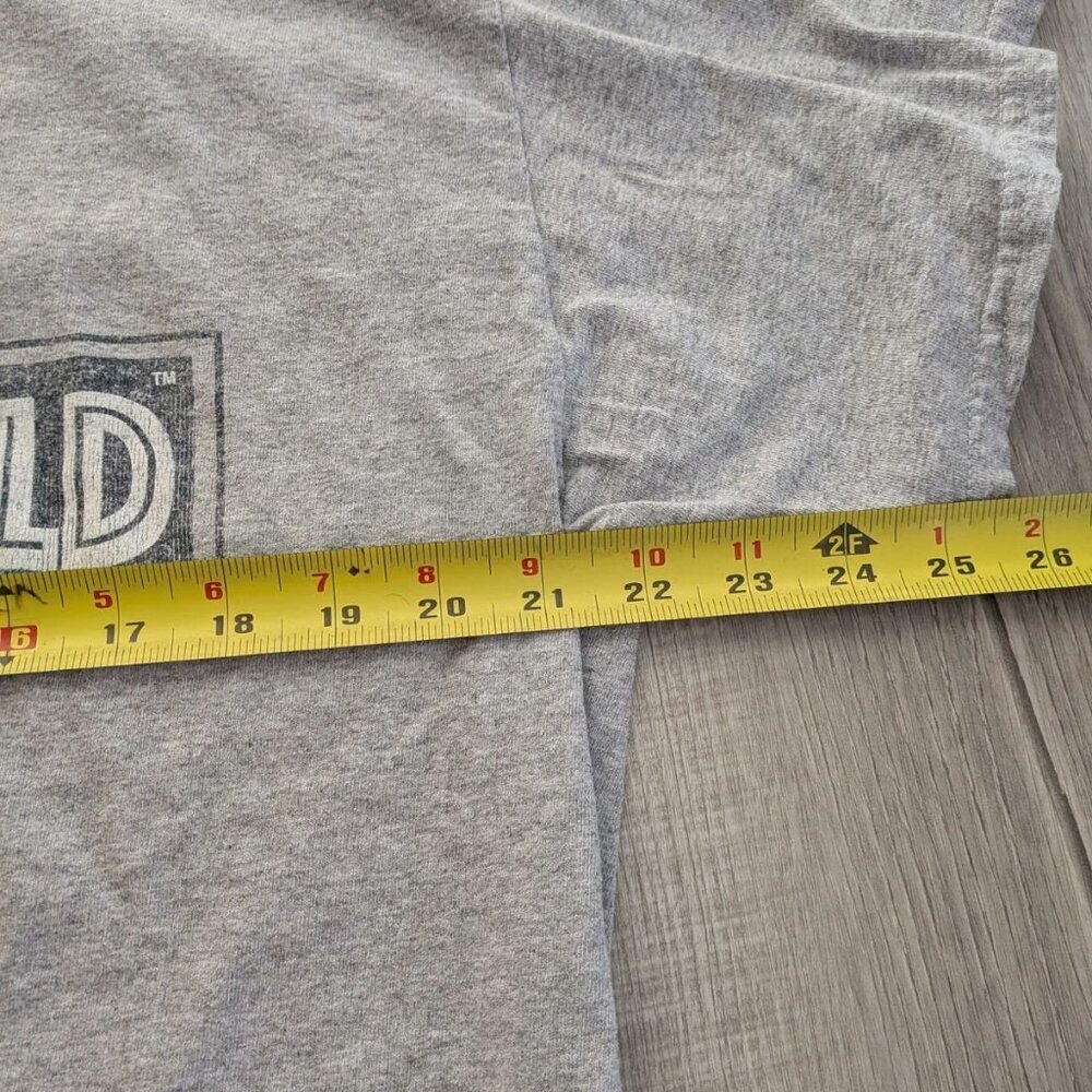 Jurassic World Promo T-shirt! Grey Size XL - Picture 5 of 5